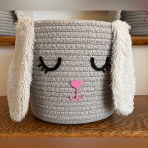 HD Designs 3 Pack Charming Gray Bunny Kids Storage Basket‎